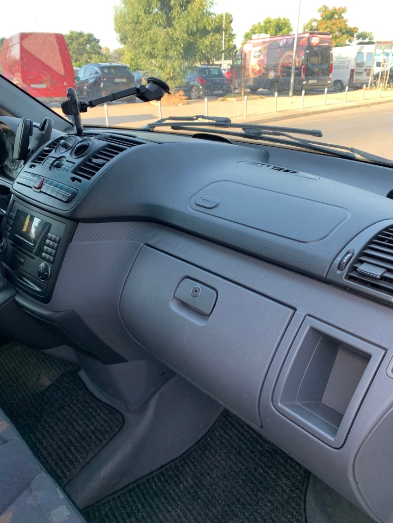 Mercedes-Benz Vito 3.0 CDI Автоматик, снимка 8 - Бусове и автобуси - 53332129