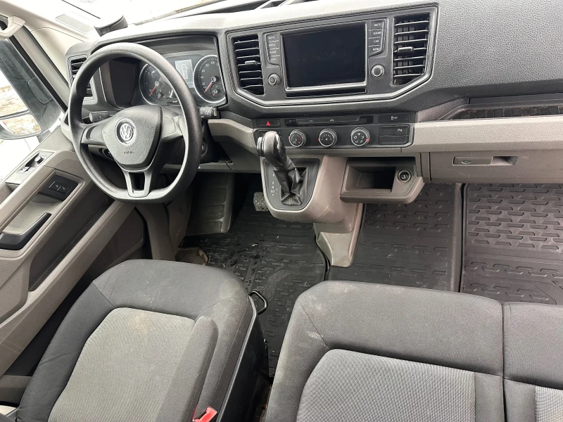 VW Crafter, снимка 13 - Бусове и автобуси - 53380111