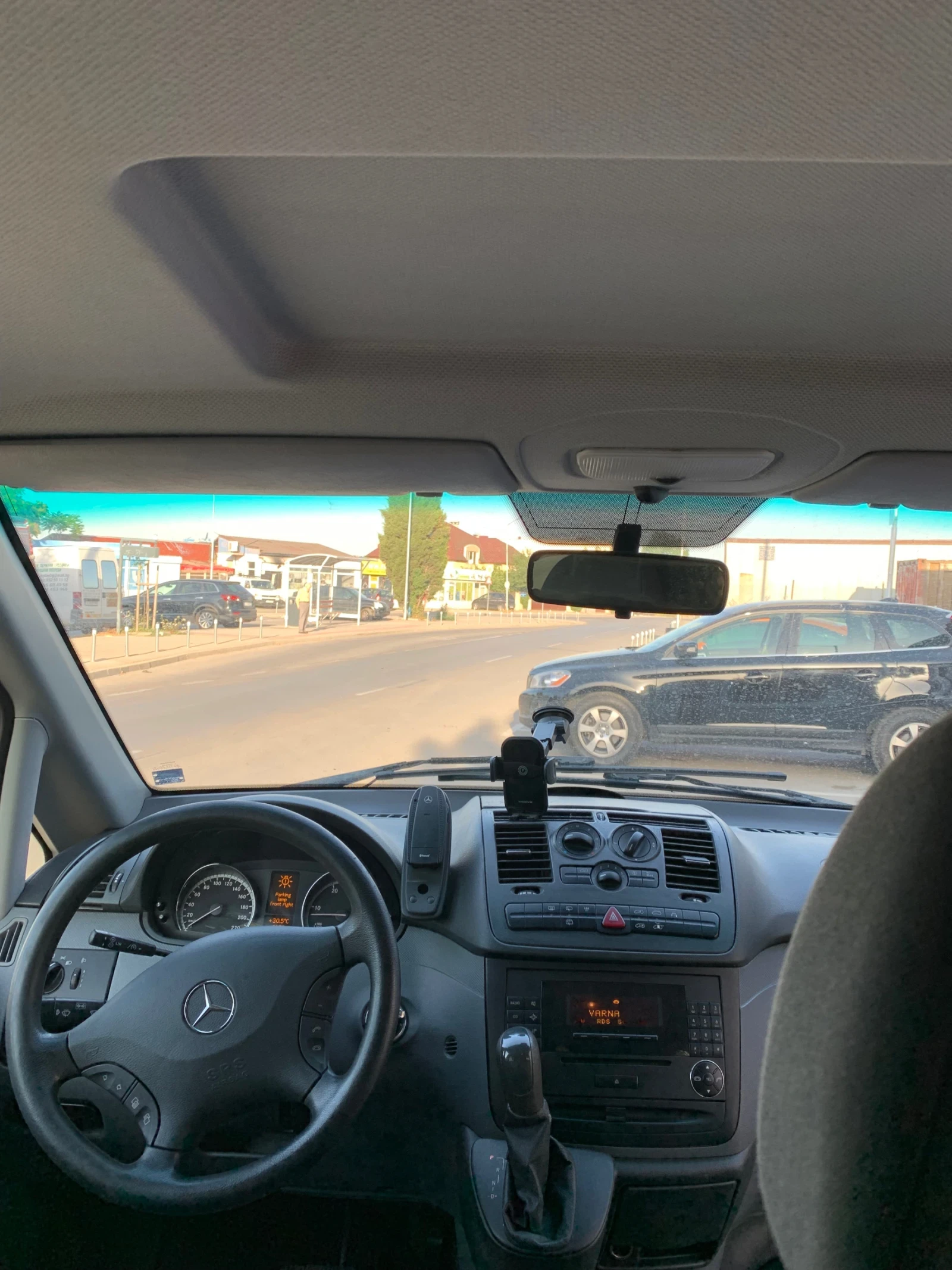 Mercedes-Benz Vito 3.0 CDI Автоматик - изображение 9