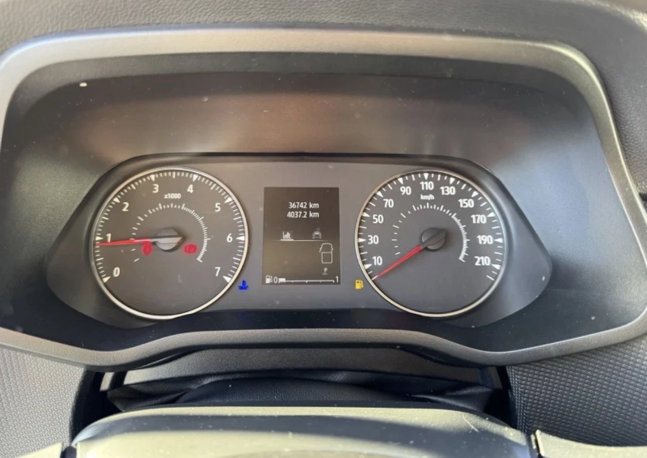 Renault Trafic, снимка 8 - Бусове и автобуси - 54202820