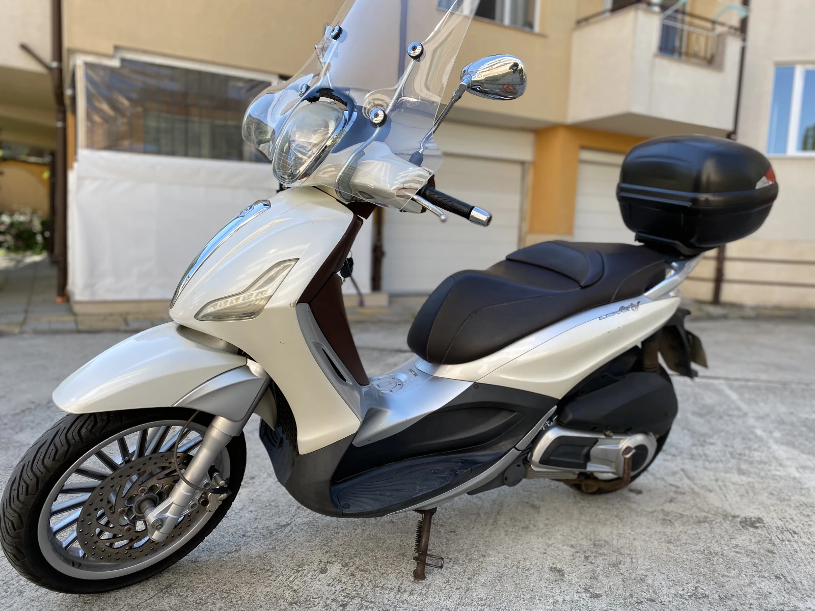 Piaggio Beverly 300ie, снимка 2 - Мотоциклети и мототехника - 54677023