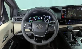 Toyota Sienna * HYBRID* КОЖА* ПОДГРЕВ* ОБДУХВАНЕ* TV* ПАНОРАМА* , снимка 11