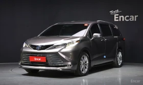 Toyota Sienna * HYBRID* КОЖА* ПОДГРЕВ* ОБДУХВАНЕ* TV* ПАНОРАМА* , снимка 1