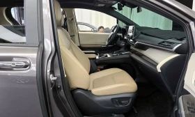 Toyota Sienna * HYBRID* КОЖА* ПОДГРЕВ* ОБДУХВАНЕ* TV* ПАНОРАМА* , снимка 9