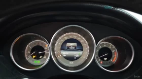 Mercedes-Benz CLS 400 КОЖА* ПОДГРЕВ* ОБДУХВ* 360* HEADUP* PANO* , снимка 16