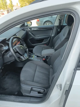 Skoda Octavia 2.0 TDI DSG, снимка 12