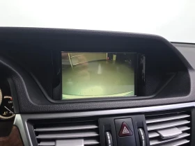 Mercedes-Benz E 300 Elegance, снимка 15