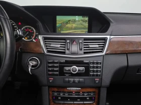 Mercedes-Benz E 300 Elegance, снимка 14