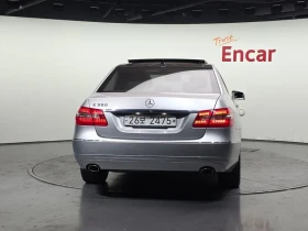 Mercedes-Benz E 300 Elegance, снимка 4