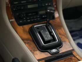 Jaguar Xj 3.2 sovereign - 10000 € / 19558.30 лв. - 30989903 12