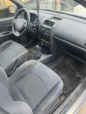 Renault Clio - 265 € / 518.29 лв. - 90553593 5