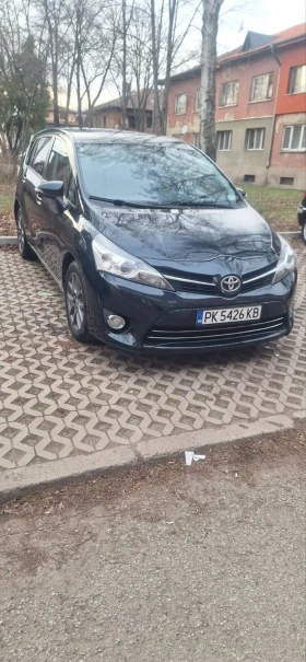 Toyota Verso 2000