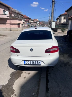 Skoda Superb - 5000 € / 9779.15 лв. - 74647584 5