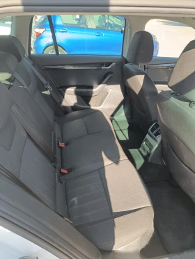 Skoda Octavia 2.0 TDI DSG - 10900 € / 21318.55 лв. - 99975966 10