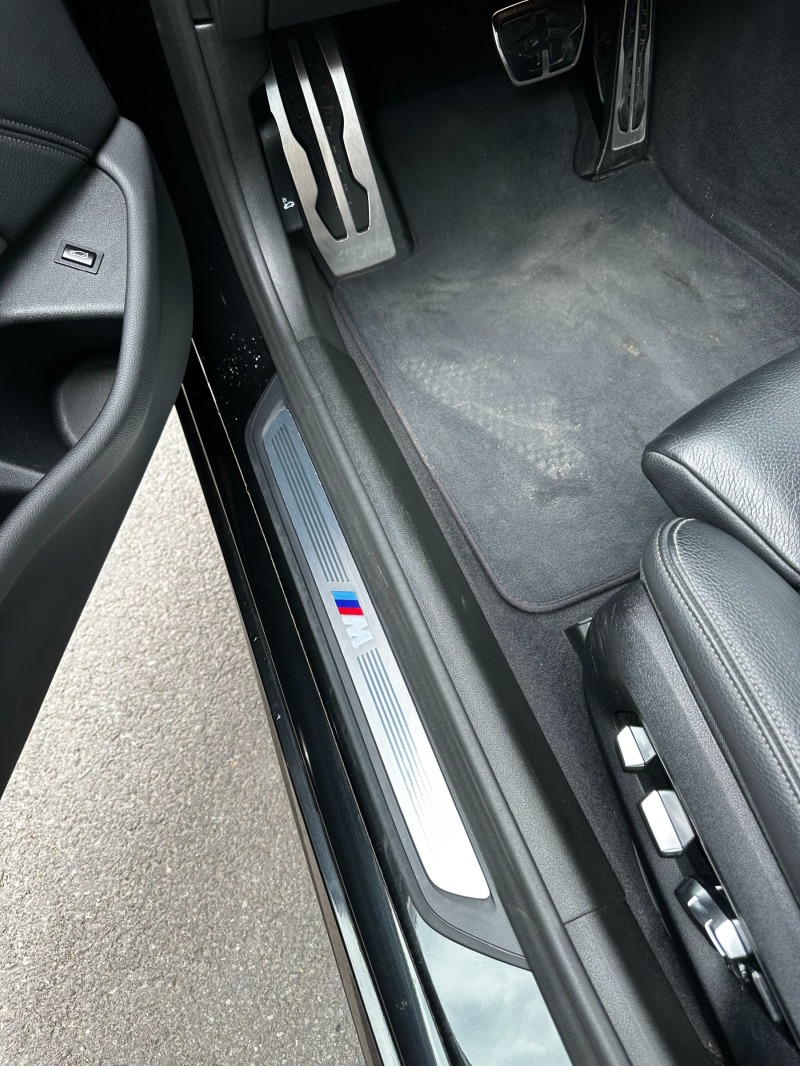 BMW 530 xDrive M Paket, снимка 12 - Автомобили и джипове - 46211776