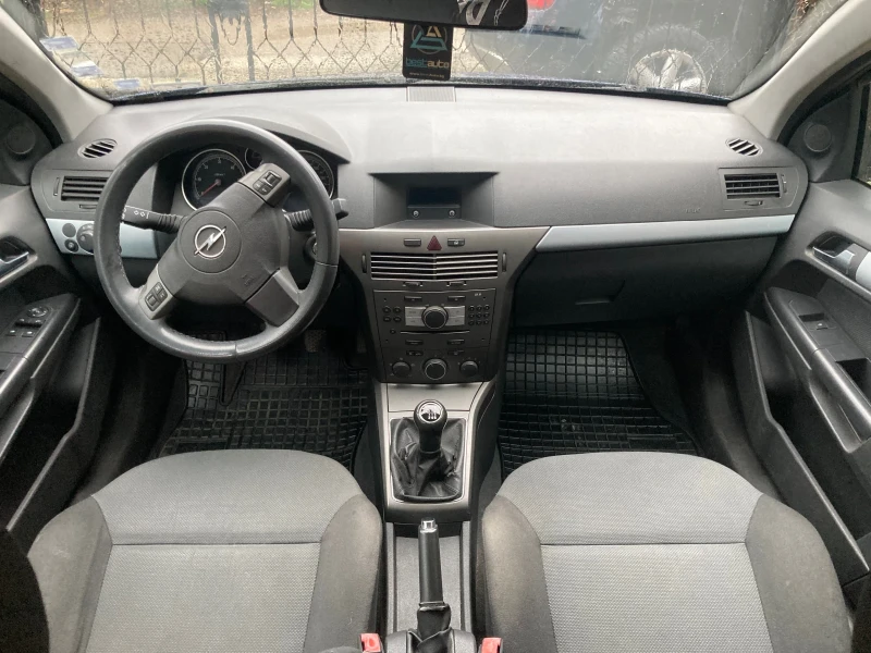 Opel Astra 1.9cdti, снимка 4 - Автомобили и джипове - 47915290