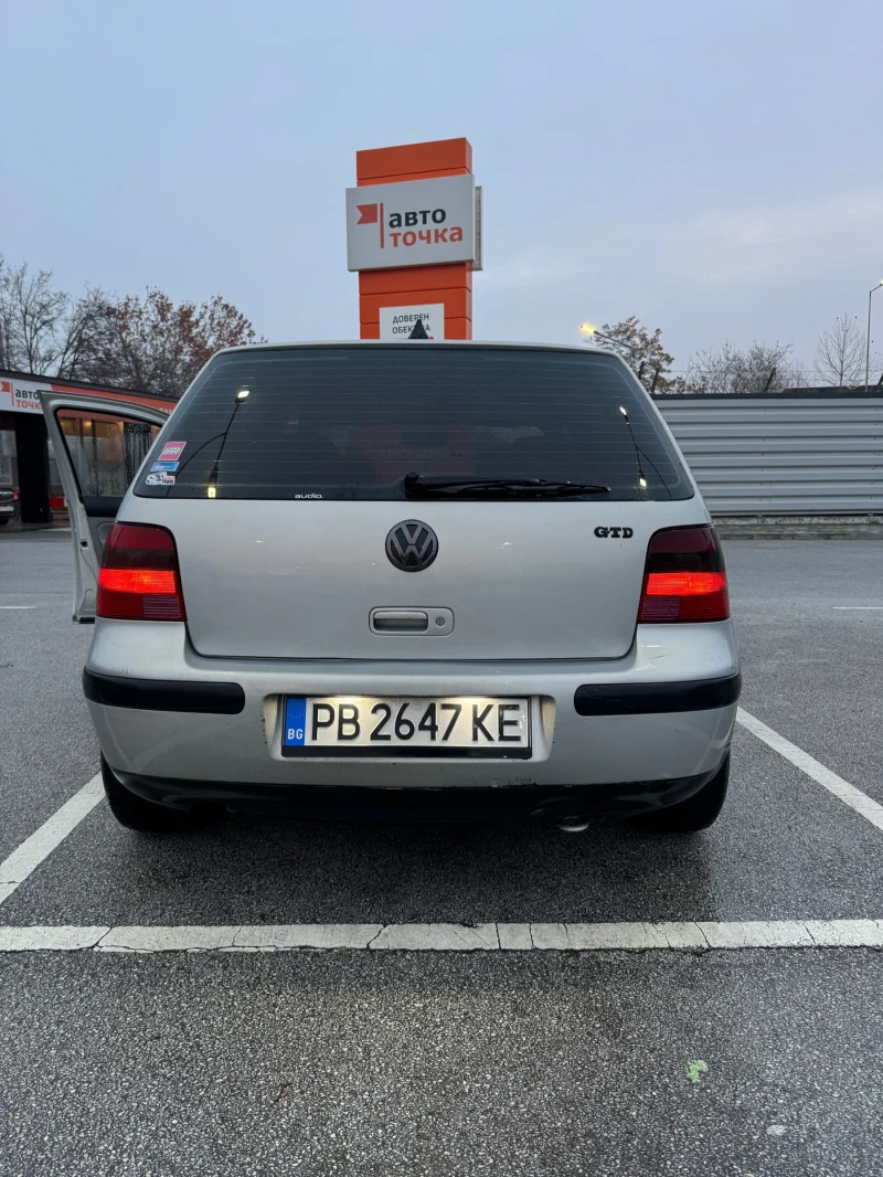 VW Golf, снимка 17 - Автомобили и джипове - 48693814