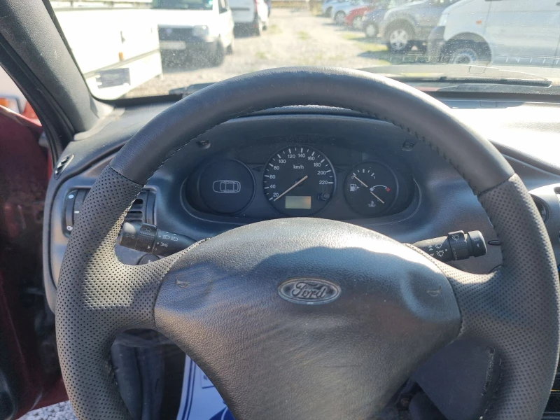 Ford Escort 1.8TD VAN, снимка 11 - Автомобили и джипове - 51309905