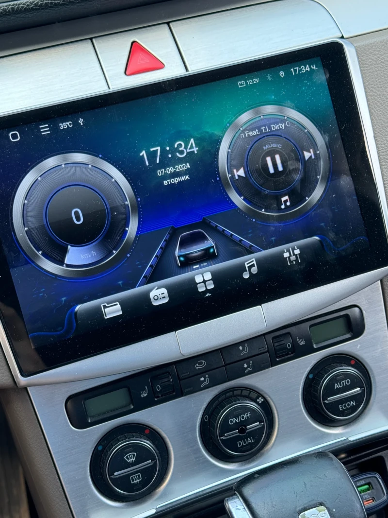 VW Passat, снимка 4 - Автомобили и джипове - 52553564