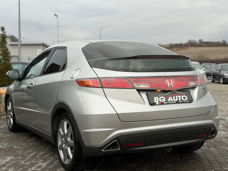 Honda Civic * ИТАЛИЯ* 1.8-140* i-VTEC* 183 ХИЛЯДИ* , снимка 6 - Автомобили и джипове - 52659143