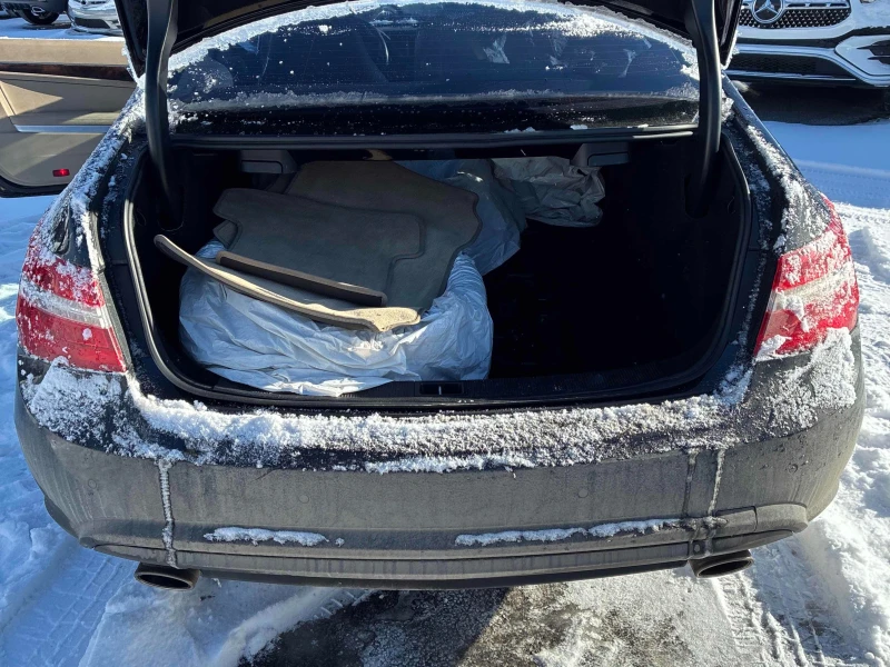 Mercedes-Benz E 350 * * CARFAX * * АВТО КРЕДИТ * * , снимка 6 - Автомобили и джипове - 52698543