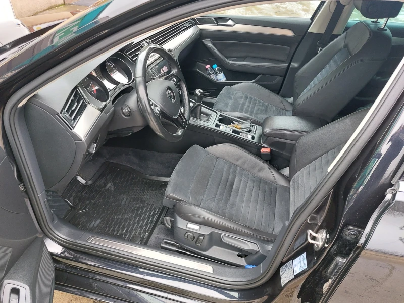 VW Passat, снимка 10 - Автомобили и джипове - 52894531