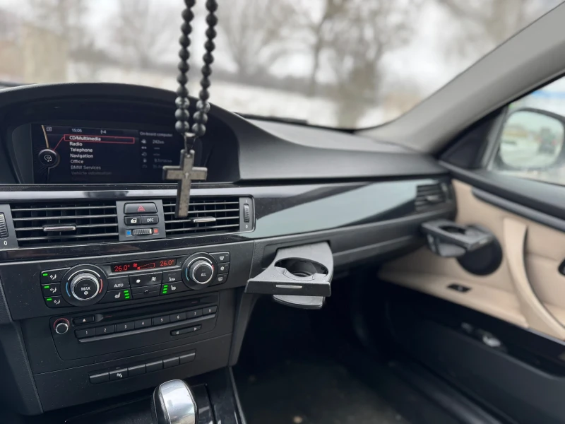 BMW 320 E92, снимка 12 - Автомобили и джипове - 53096215