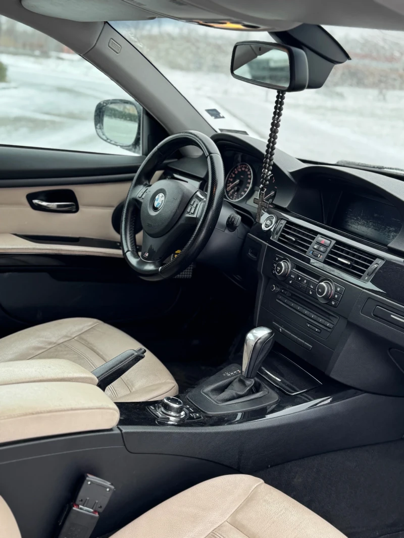 BMW 320 E92, снимка 10 - Автомобили и джипове - 53096215