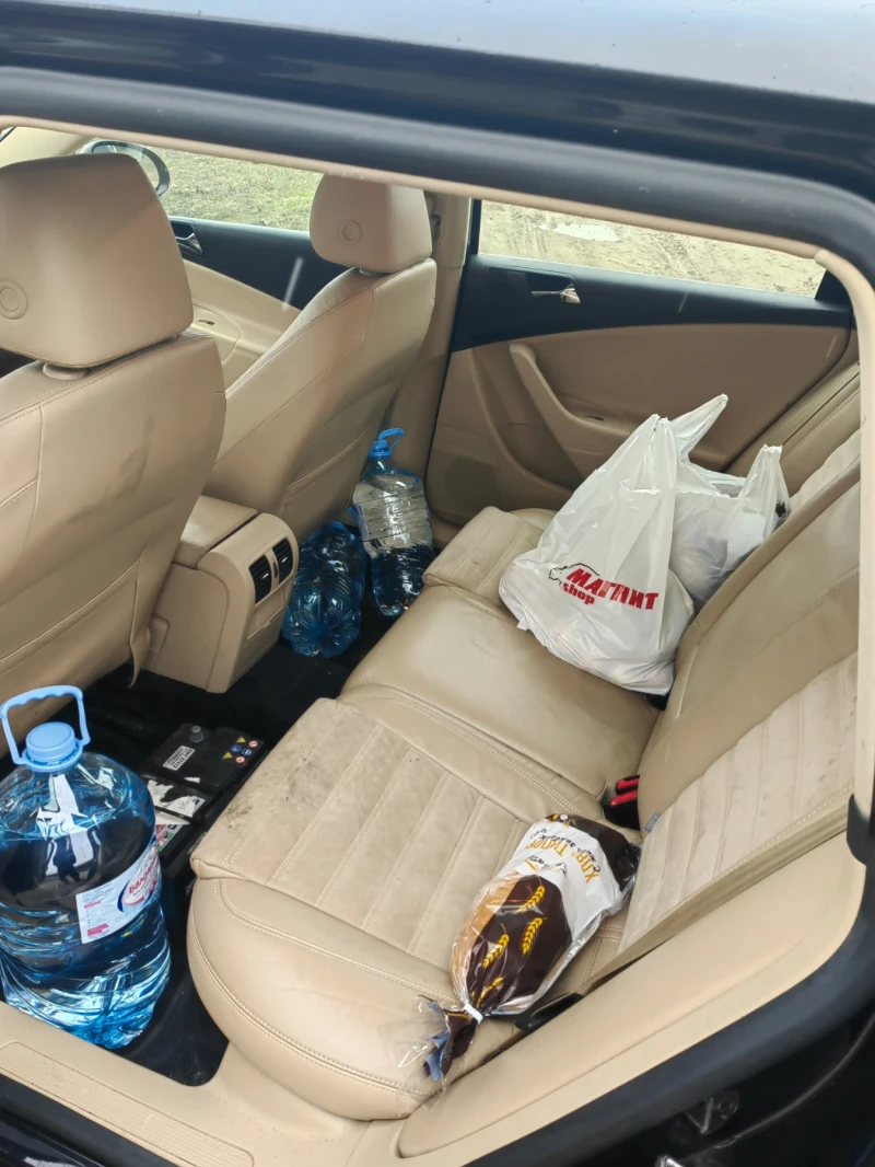 VW Passat FSI, снимка 9 - Автомобили и джипове - 53121319