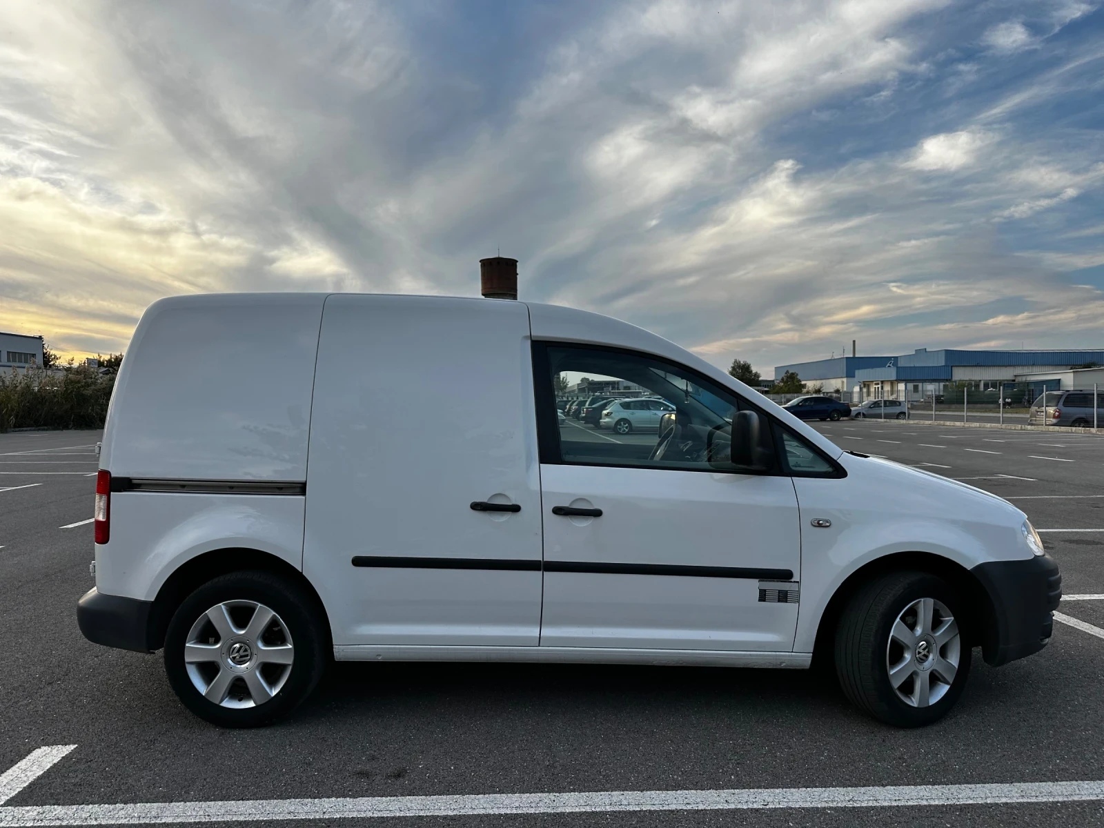 VW Caddy 1.9 TDI 105кс Automatic* Климатик* Товарно - изображение 5