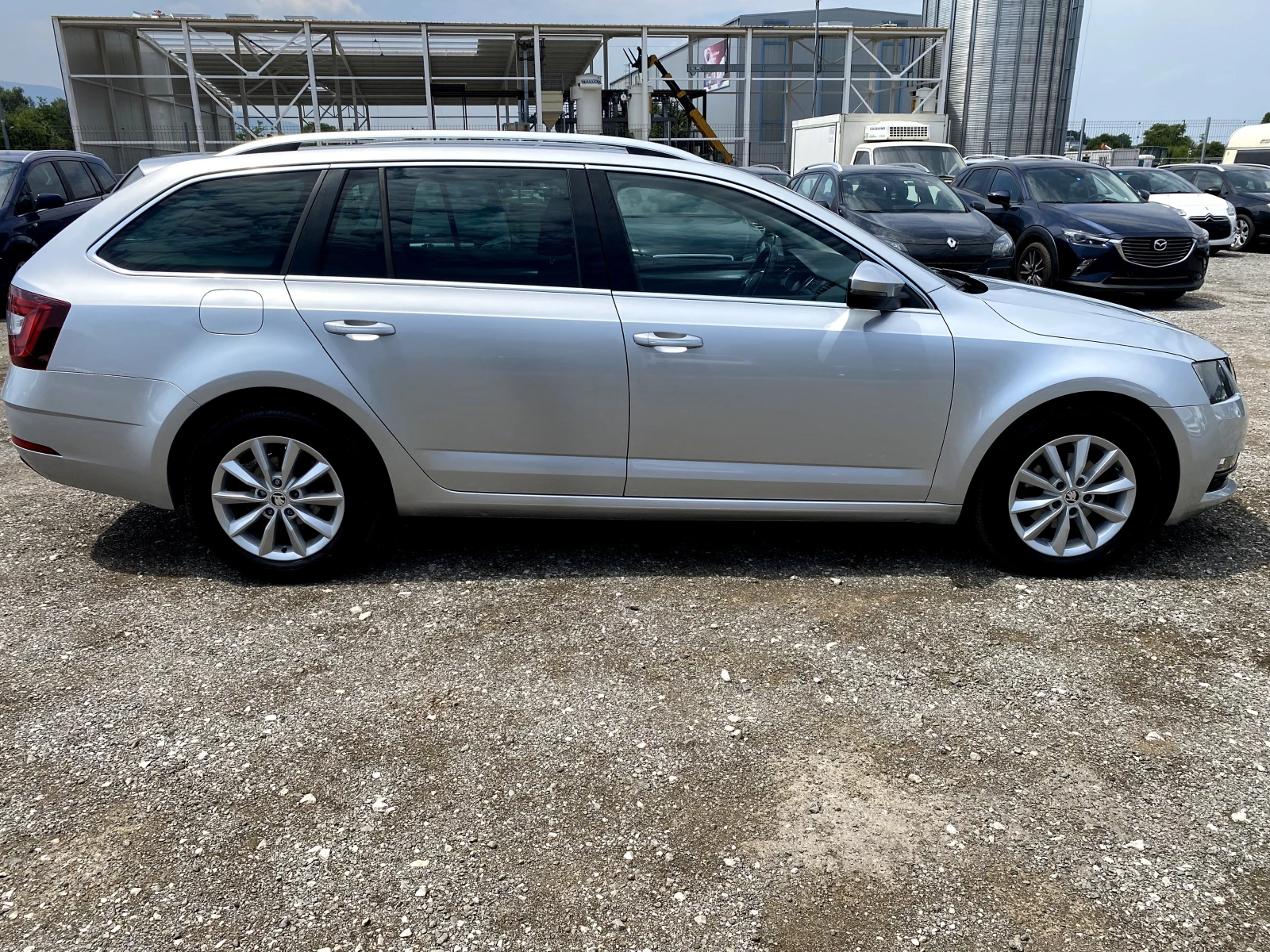 Skoda Octavia 1.6TDI DSG 2018г. - изображение 5