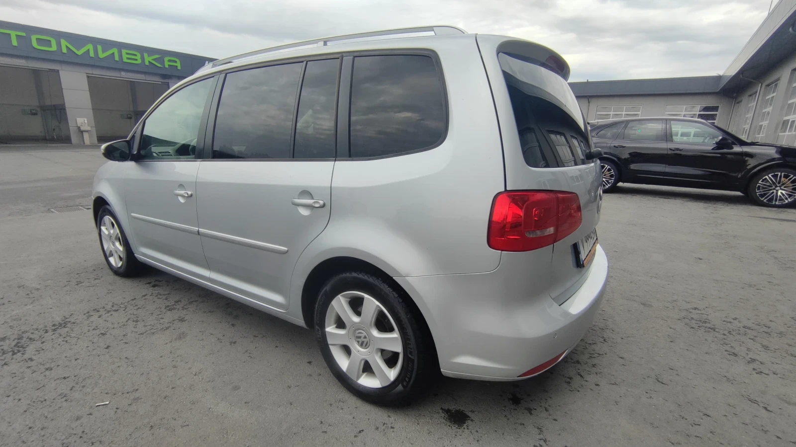 VW Touran 2.0 - изображение 6