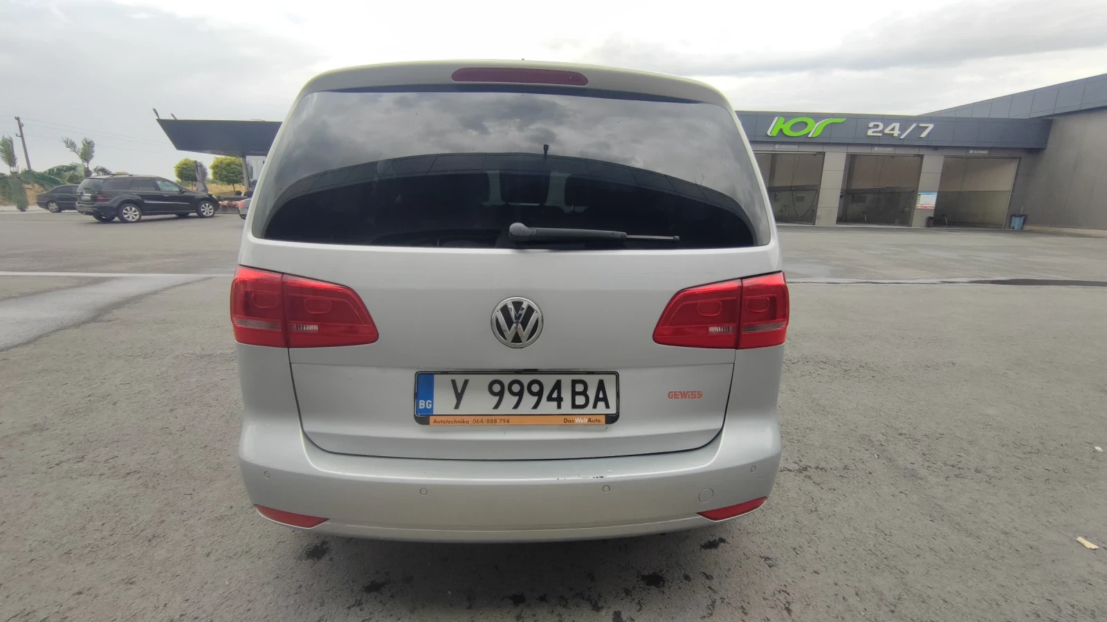 VW Touran 2.0 - изображение 5
