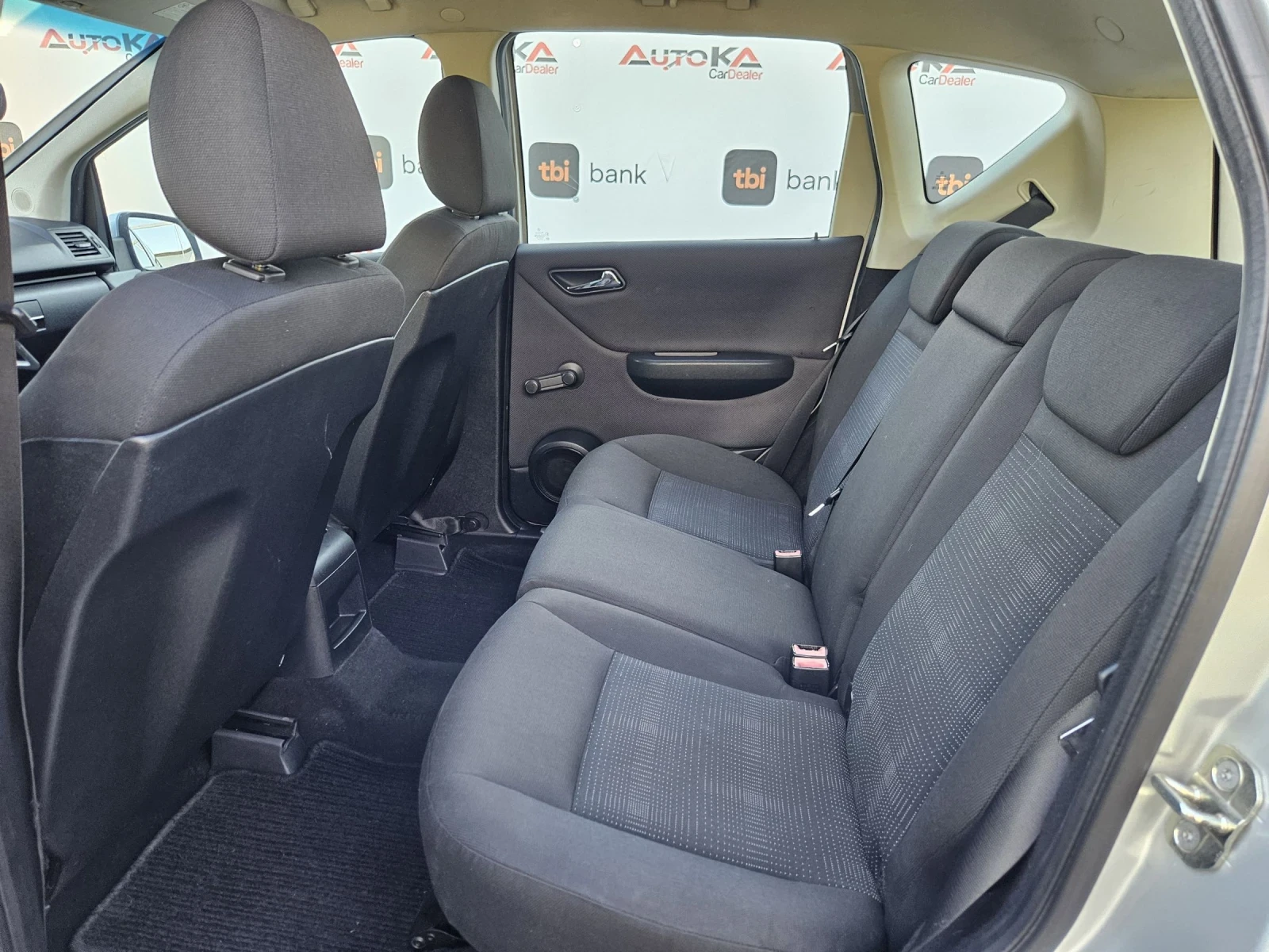 Mercedes-Benz A 150 1.5i-95кс= FACELIFT= ПОДГРЕВ= ГАЗ= КЛИМАТРОНИК  - изображение 9
