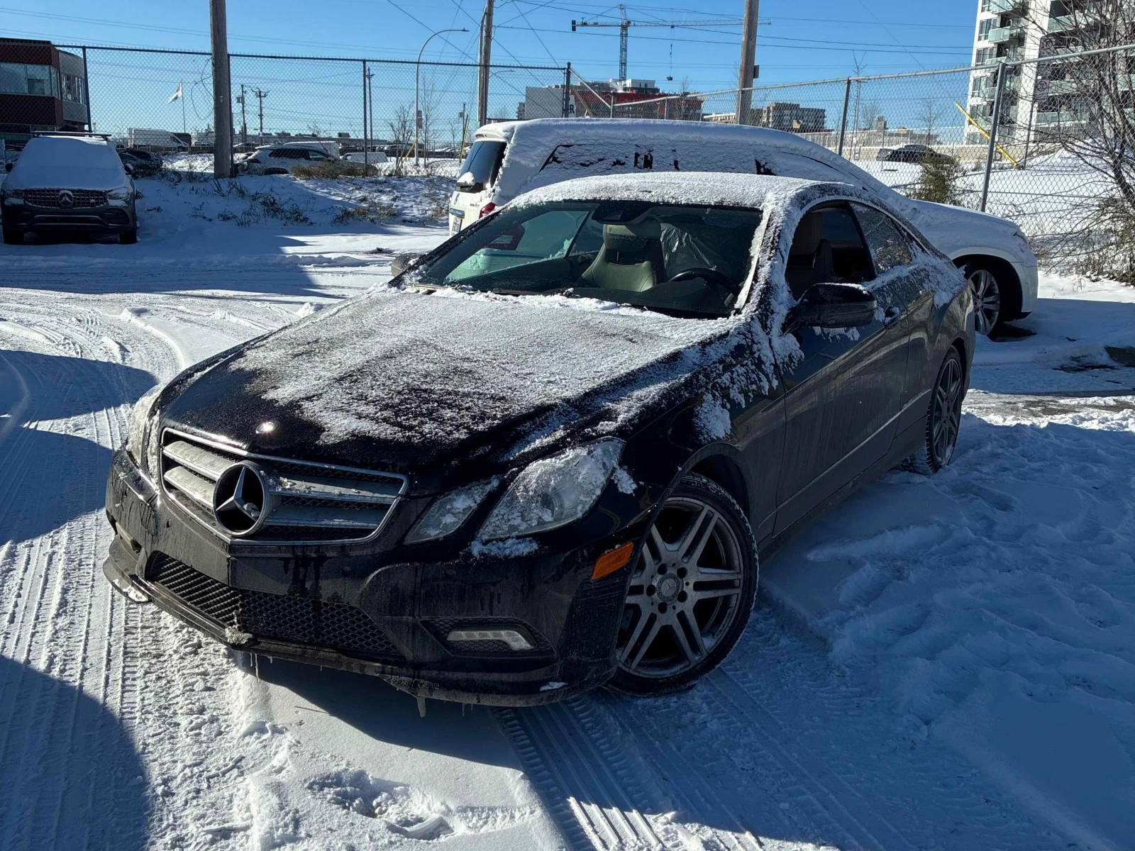 Mercedes-Benz E 350 * * CARFAX * * АВТО КРЕДИТ * *  - изображение 2