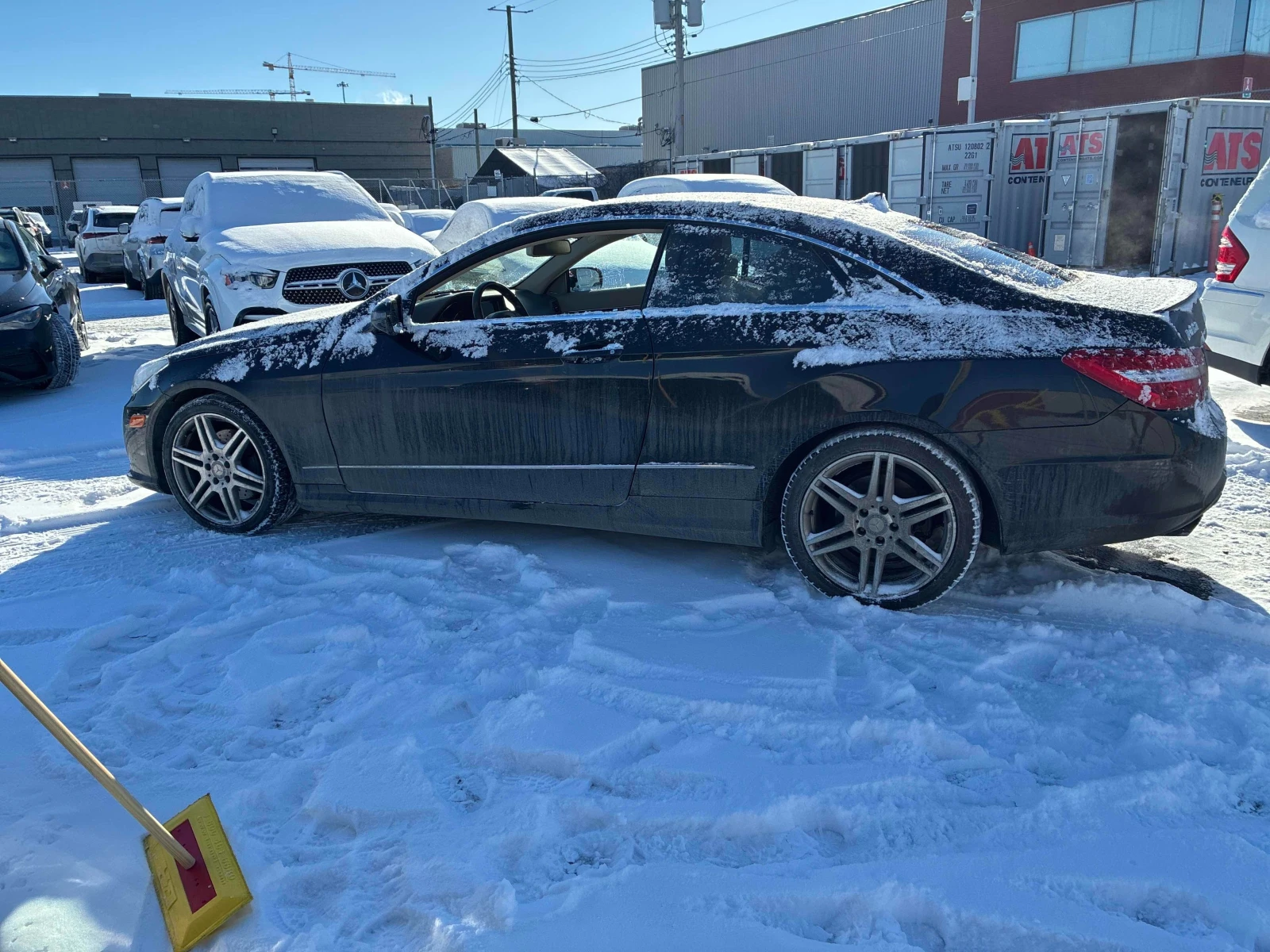 Mercedes-Benz E 350 * * CARFAX * * АВТО КРЕДИТ * *  - изображение 3