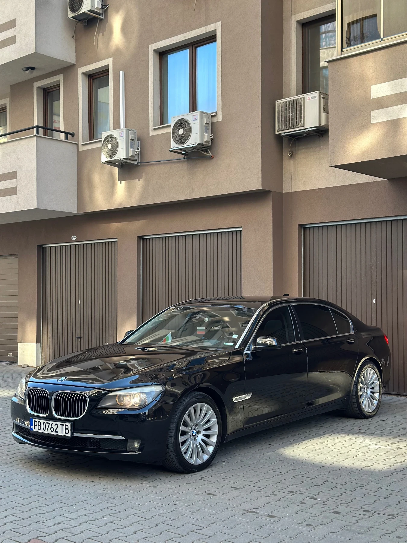 BMW 730 F02 long  - изображение 3