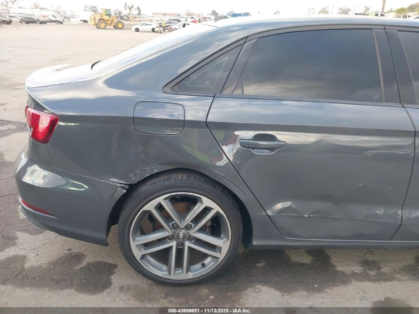 Audi A3 2l 2.0T Premium - изображение 6