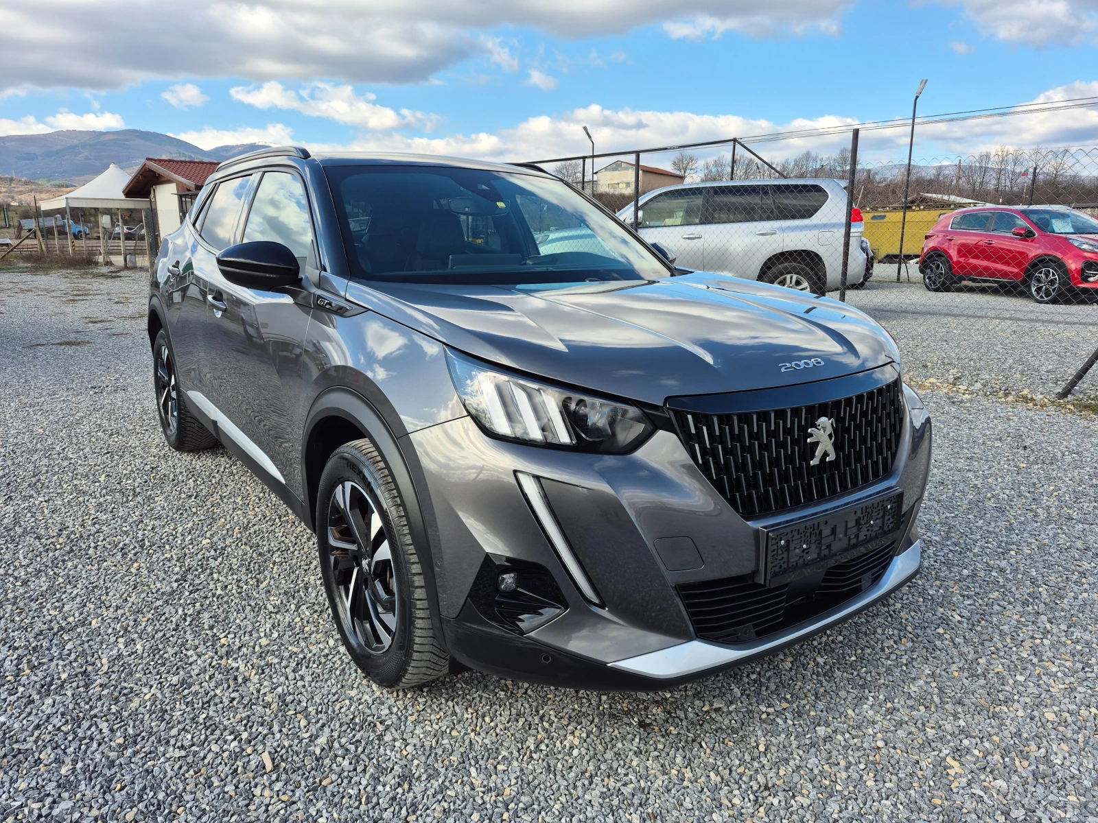 Peugeot 2008 1.5 HDI     GT-LINE - изображение 3