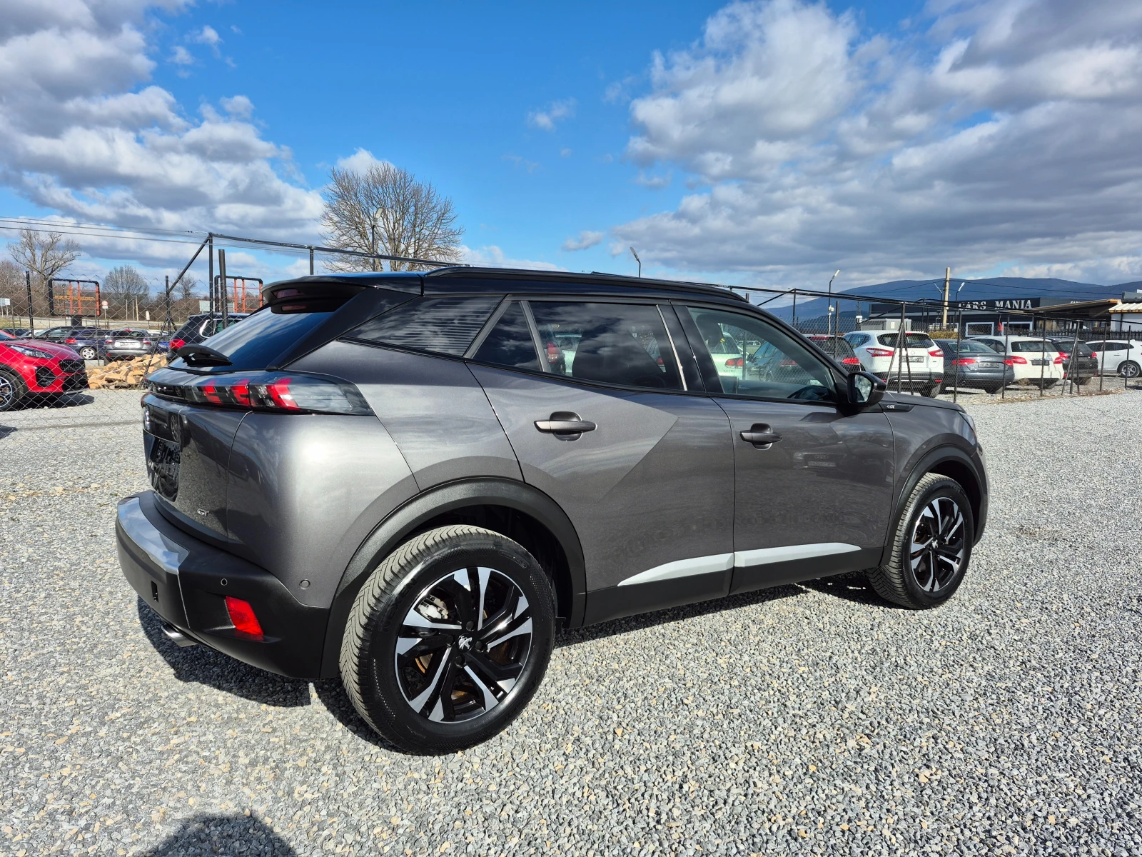 Peugeot 2008 1.5 HDI     GT-LINE - изображение 8