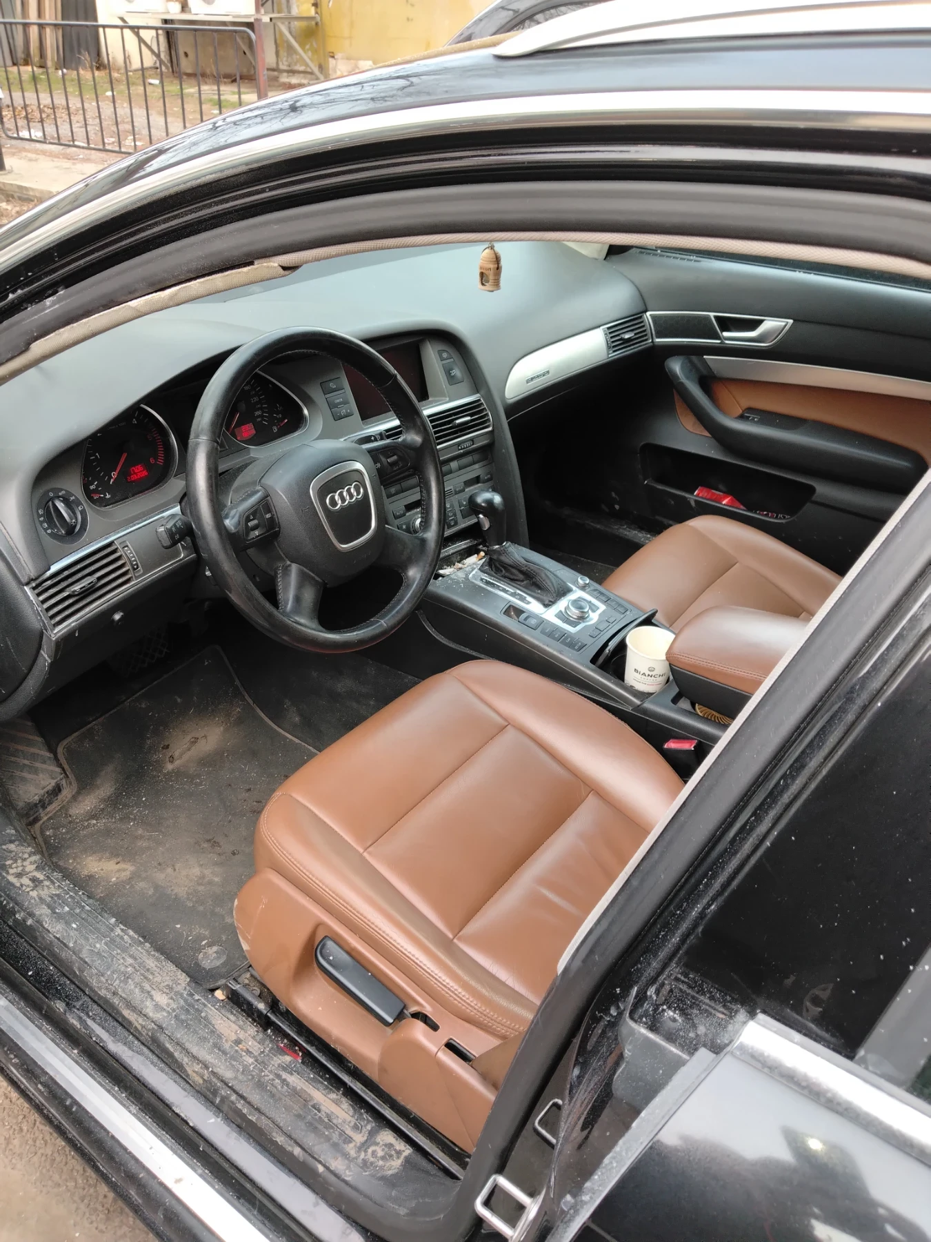 Audi A6, снимка 8 - Автомобили и джипове - 53685451