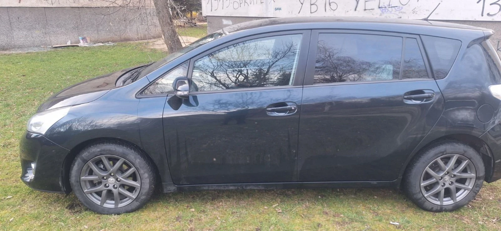 Toyota Verso 2000, снимка 6 - Автомобили и джипове - 53738076