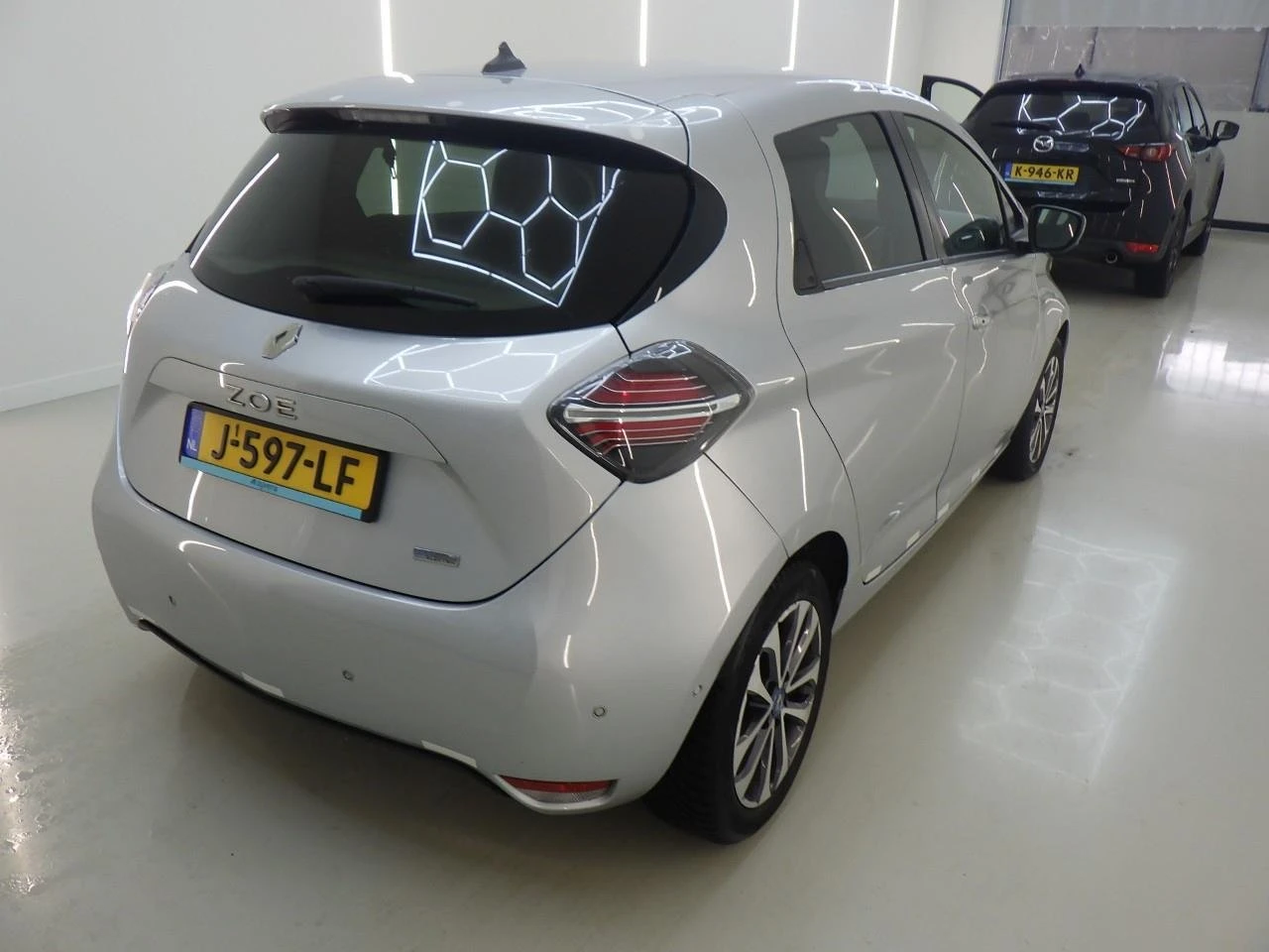 Renault Zoe R135 Intens, снимка 2 - Автомобили и джипове - 54293244
