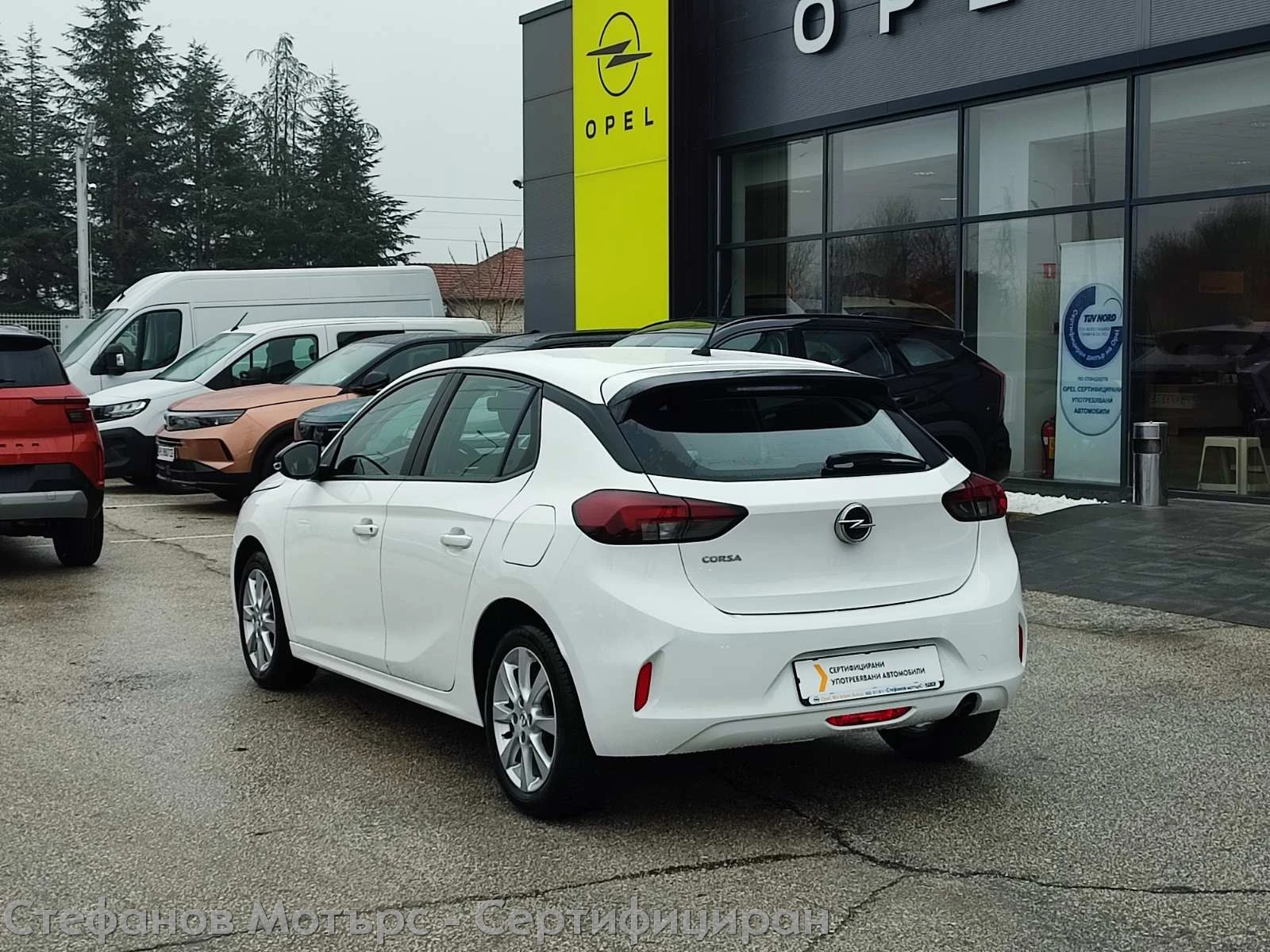 Opel Corsa Edition 1.2 (75hp) MT5, снимка 6 - Автомобили и джипове - 54357679