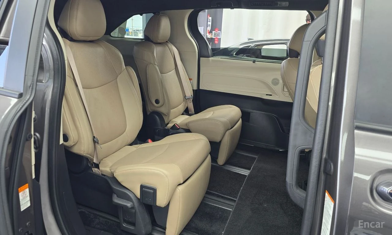 Toyota Sienna * HYBRID* ����* �������* ���������* TV* ��������*  | Mobile.bg � ����������� 10