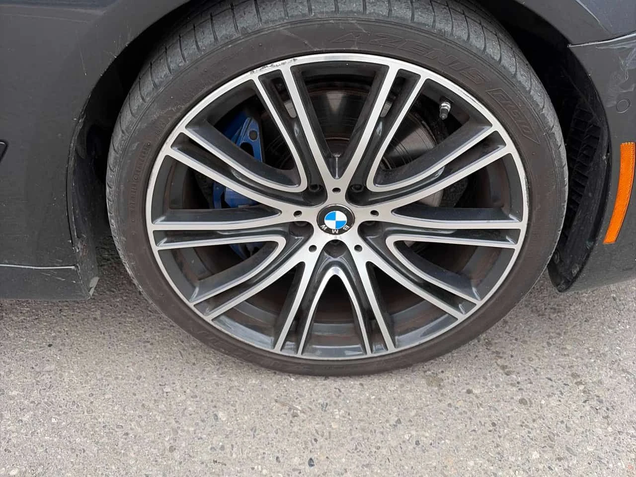 BMW 530 * xDrive * CARFAX * HUD * 360 * HARMAN * ОБДУХВАНЕ, снимка 7 - Автомобили и джипове - 54738639