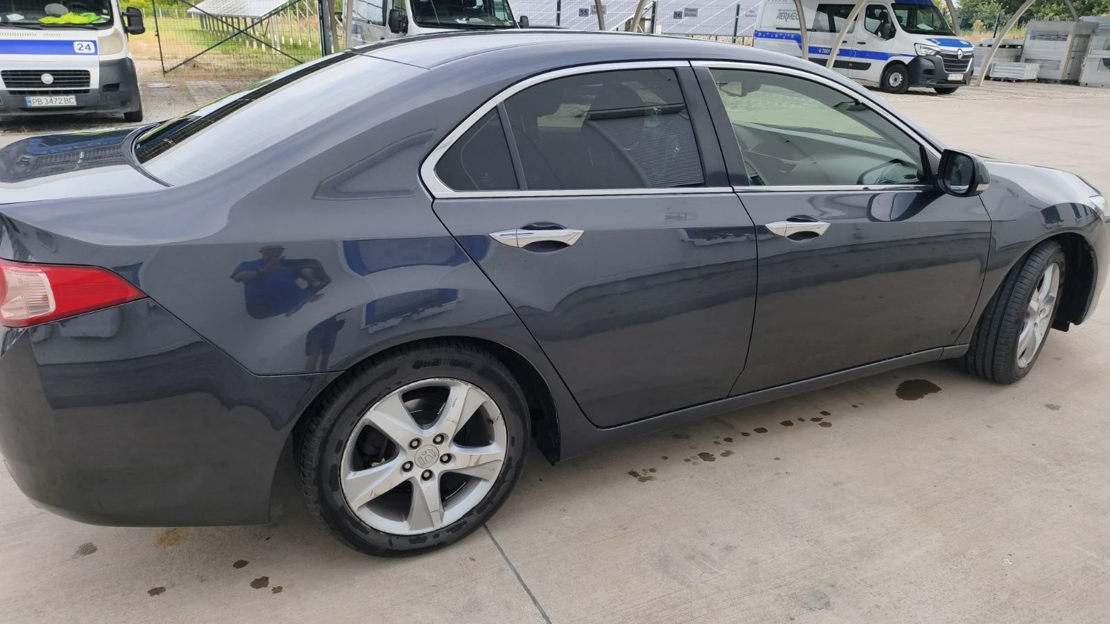 Honda Accord фейслифт 8ма ген, Газ, снимка 3 - Автомобили и джипове - 54933242