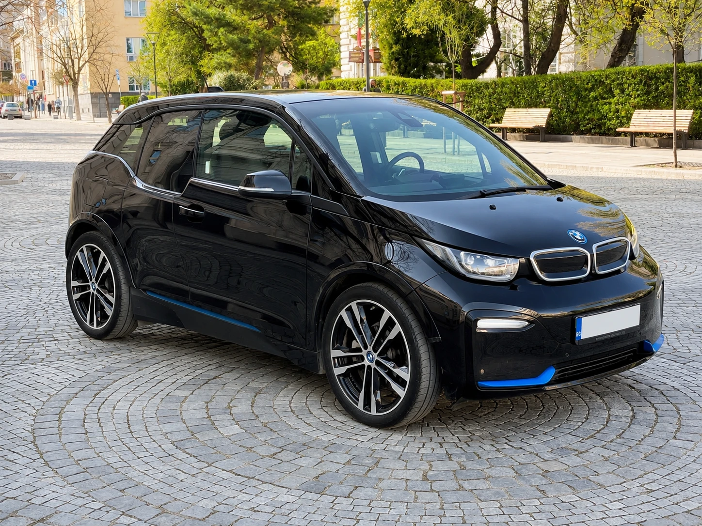 BMW i3 i3S 120 Ah, снимка 2 - Автомобили и джипове - 55346797
