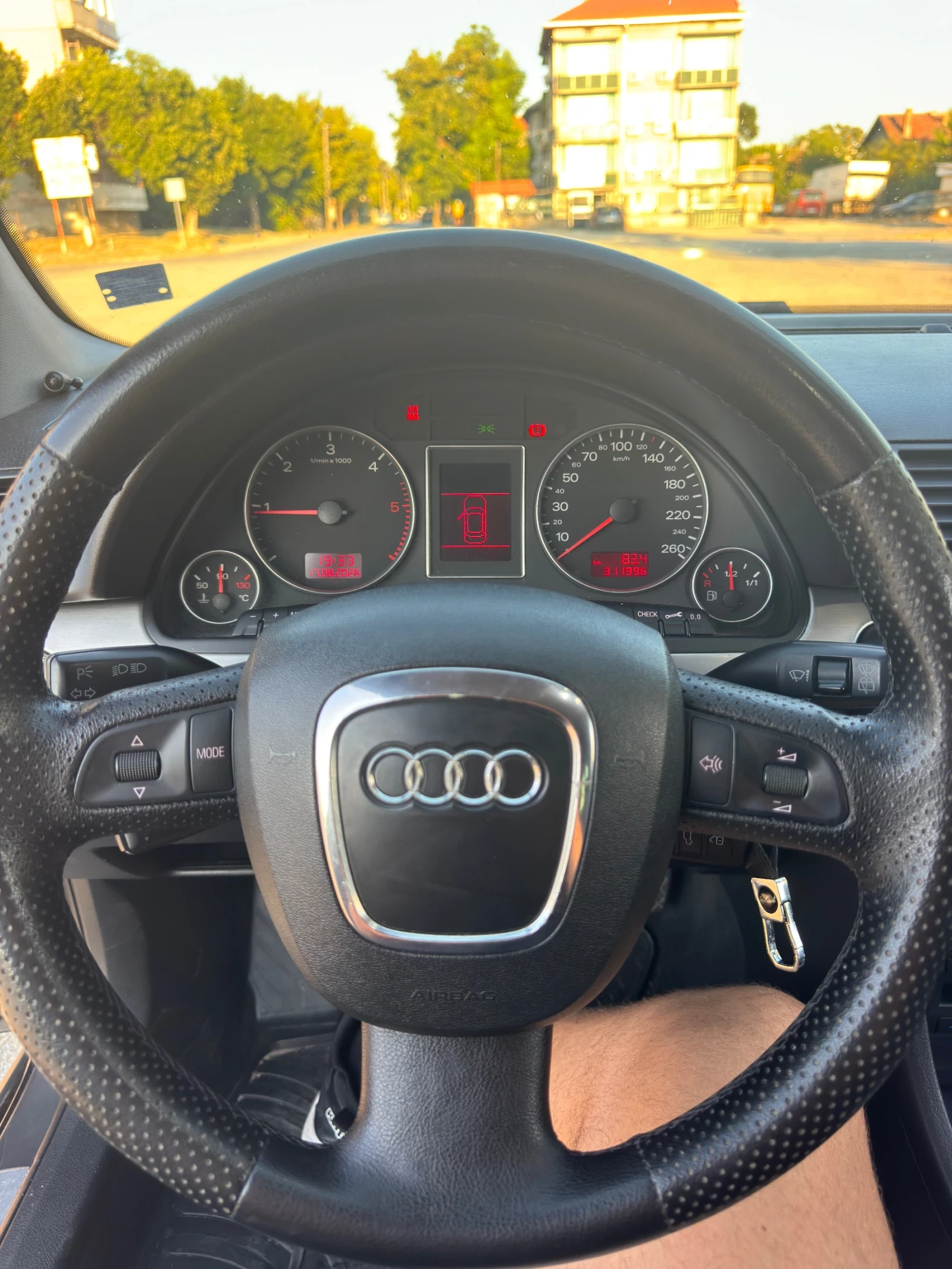 Audi A4 1.9TDI, 116hp, снимка 12 - Автомобили и джипове - 55694918