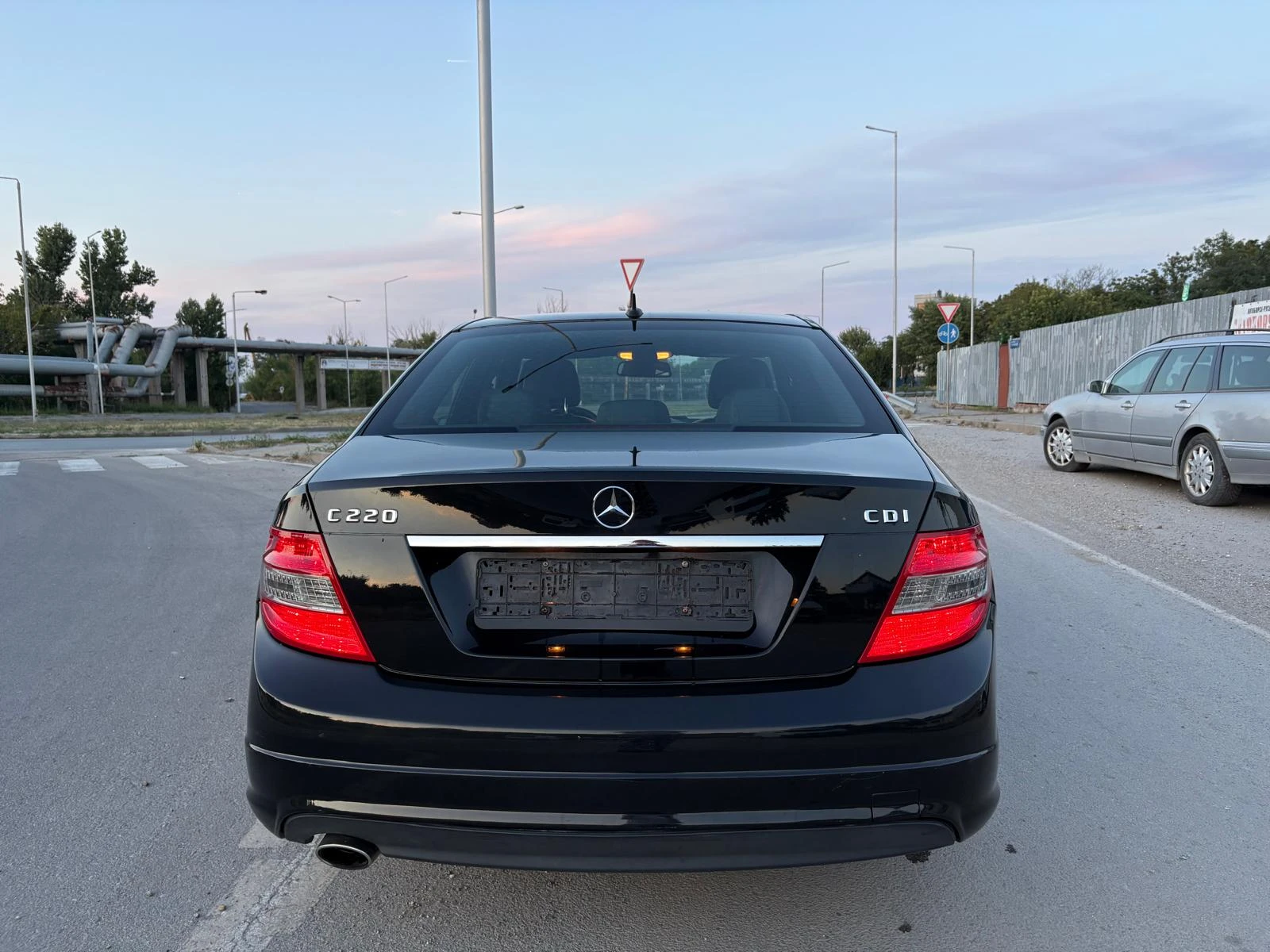 Mercedes-Benz C 220 SPORT 2.2cdi 170к.с. РЪЧКА 6ск., Avantgarde, снимка 11 - Автомобили и джипове - 55838990
